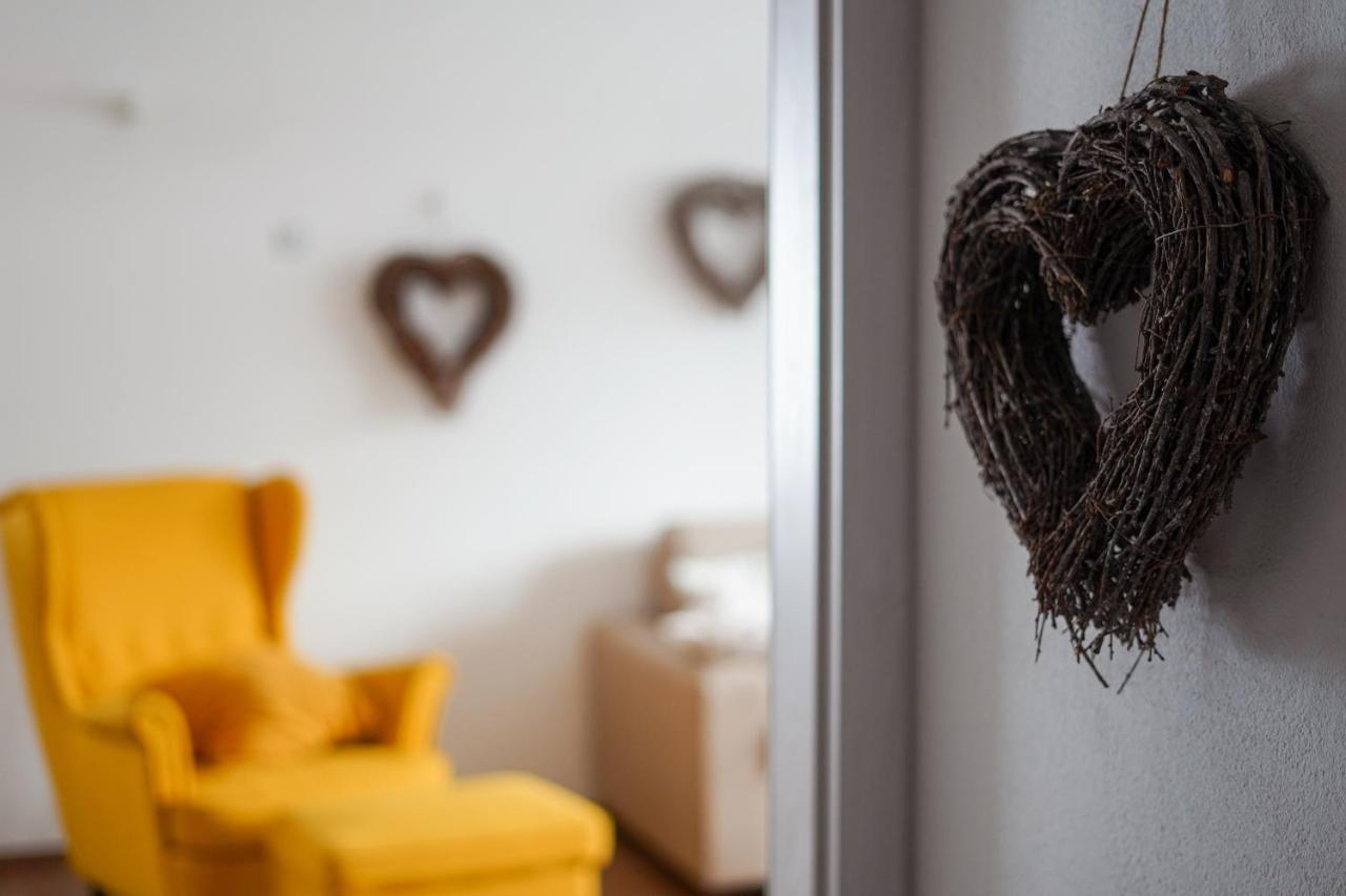 Appartamento Cozy Nest In The Heart Of Kranjska Gora Esterno foto
