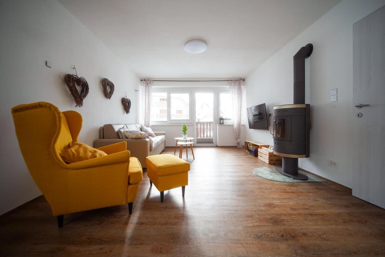 Appartamento Cozy Nest In The Heart Of Kranjska Gora Esterno foto