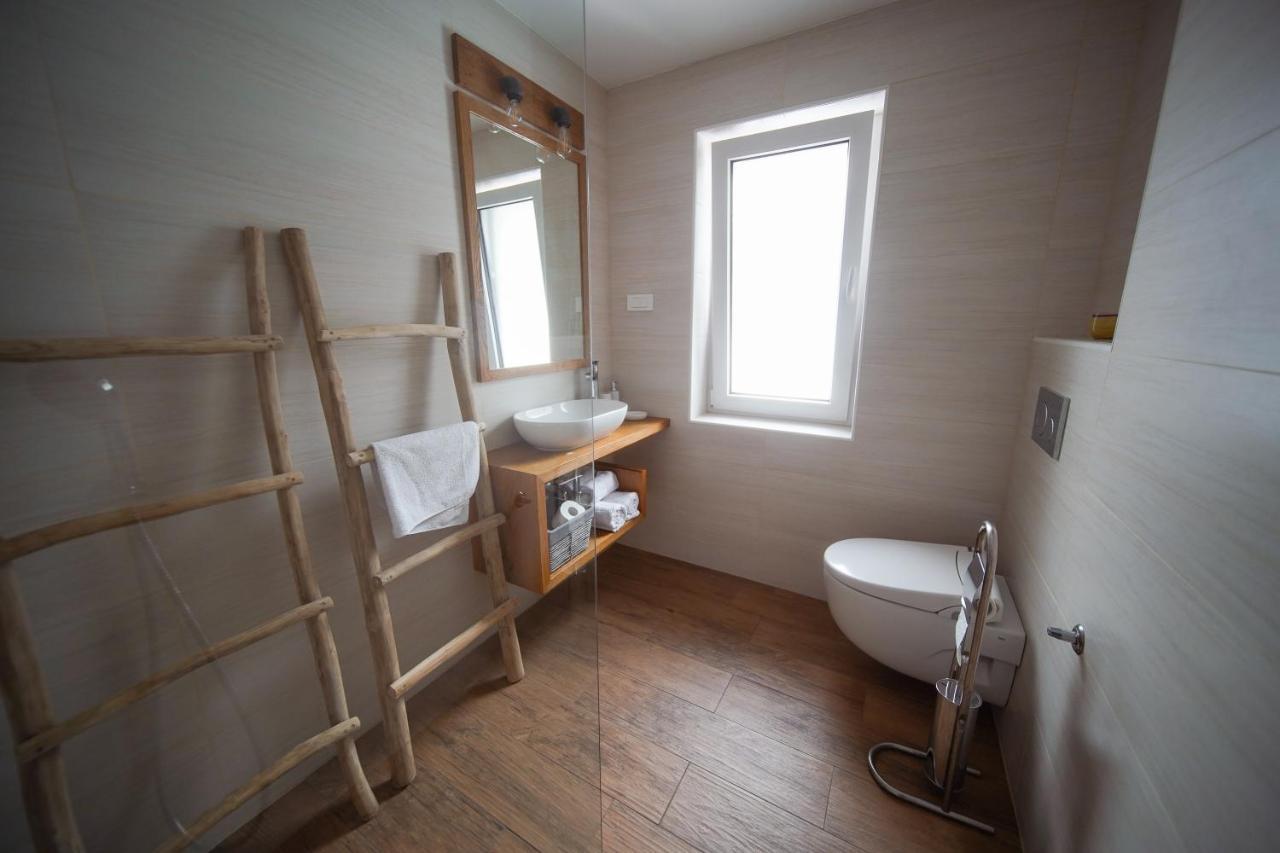 Appartamento Cozy Nest In The Heart Of Kranjska Gora Esterno foto