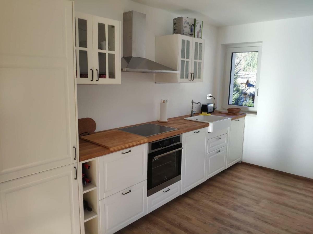 Appartamento Cozy Nest In The Heart Of Kranjska Gora Esterno foto