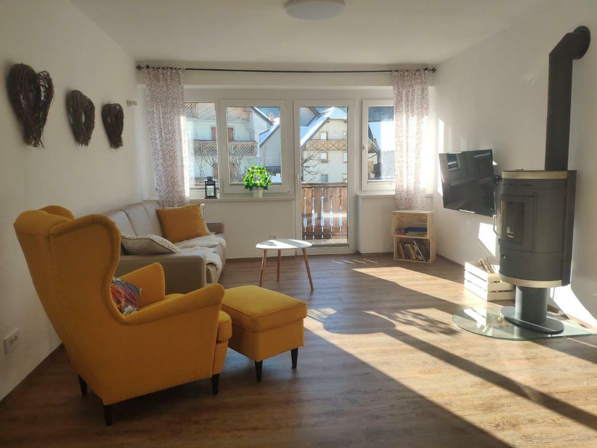 Appartamento Cozy Nest In The Heart Of Kranjska Gora Esterno foto