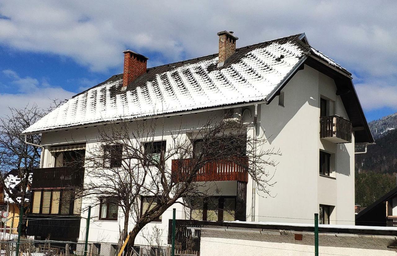 Appartamento Cozy Nest In The Heart Of Kranjska Gora Esterno foto